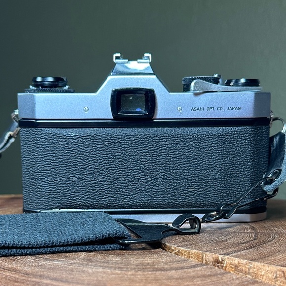 Asahi Pentax Spotmatic SPII 35mm SLR - Working - Picture 6 of 16